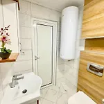 Charm 3 Апартаменты *