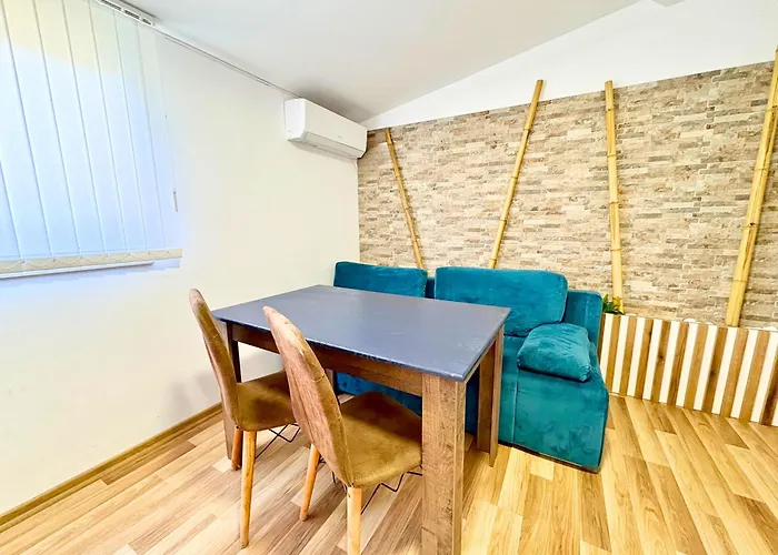 Апартамент Charm 3 *