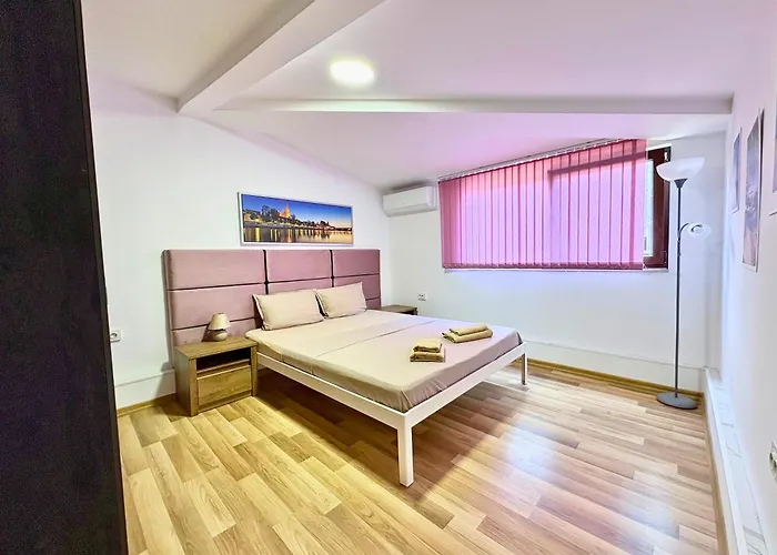 Charm 3 Apartment Varna